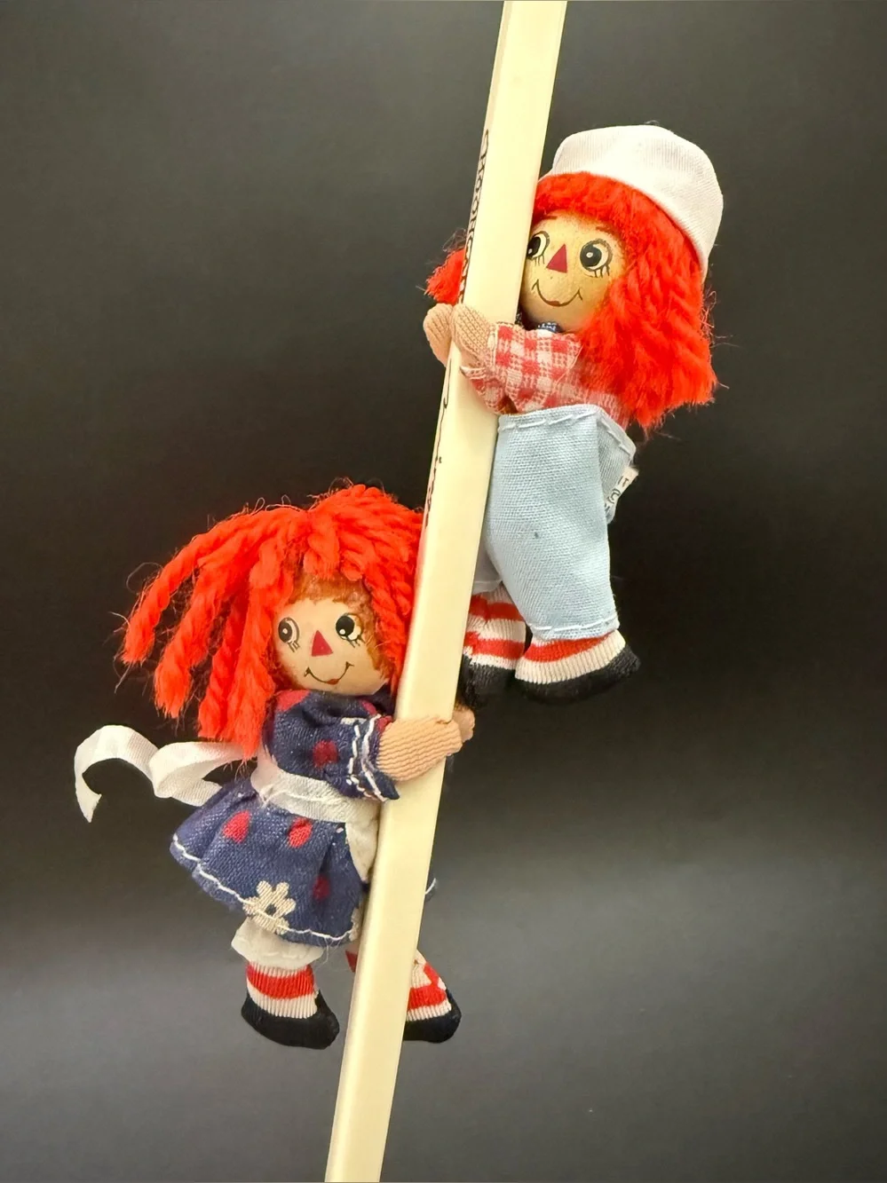 Vintage Raggedy Ann & Andy Pencil Hugger Set
